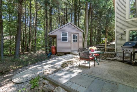 9 Hemlock Lane Falmouth ME 04105