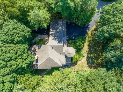 9 Hemlock Lane Falmouth ME 04105