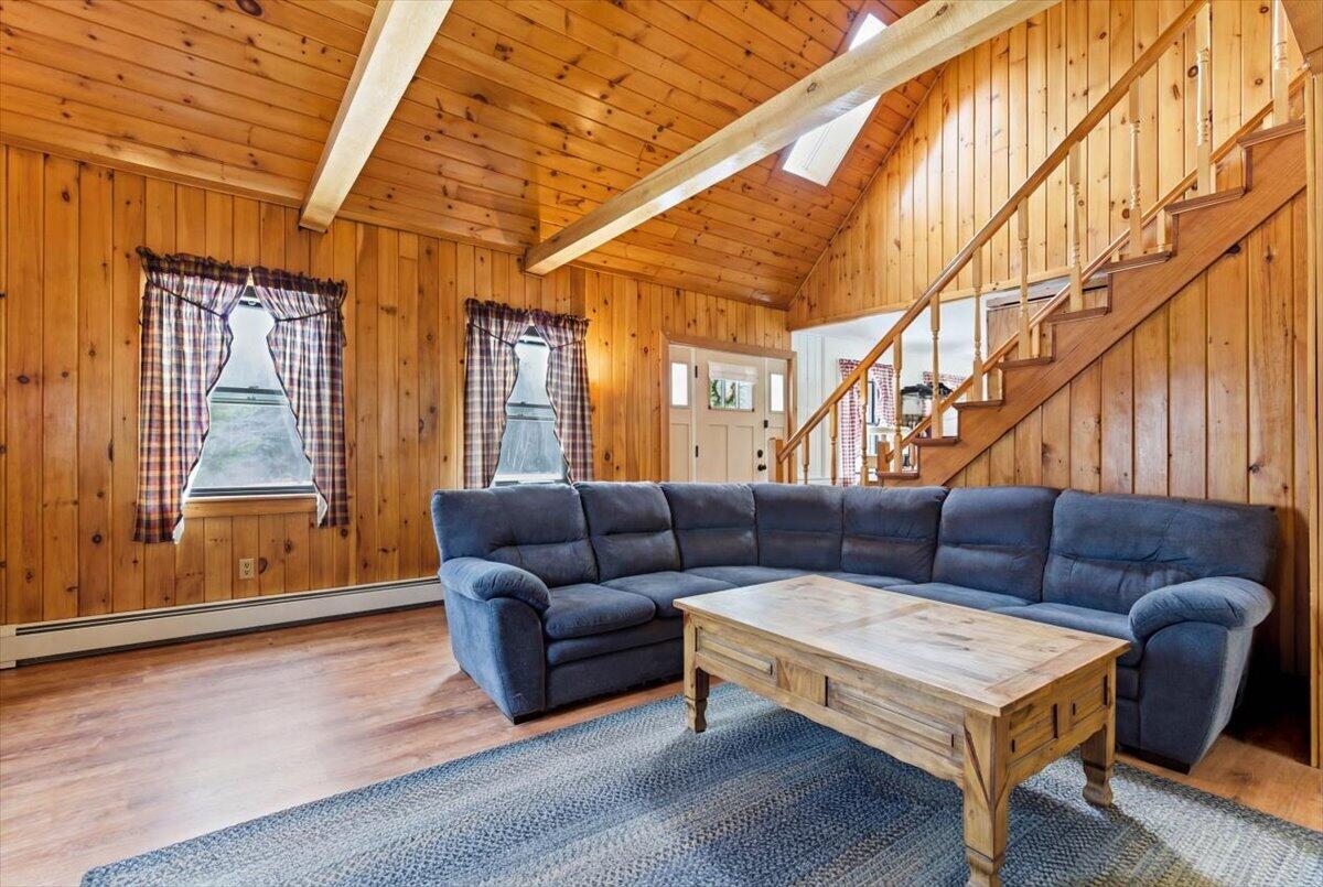 59 Vanner Road Washington ME 04574