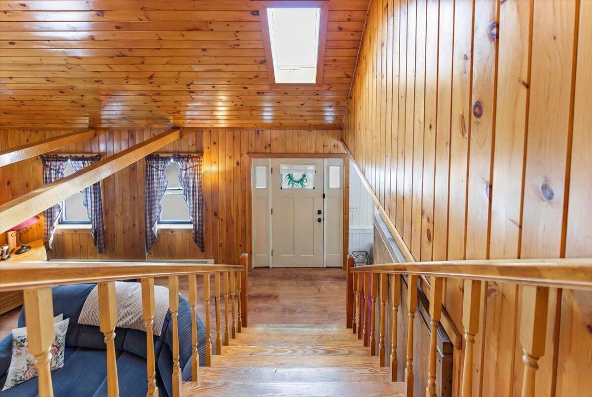 59 Vanner Road Washington ME 04574