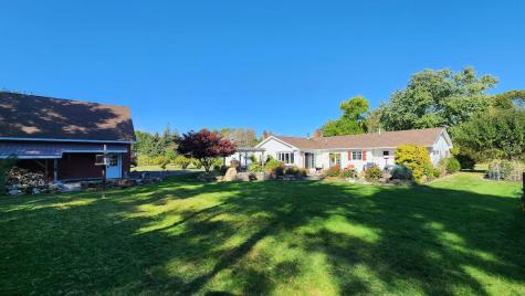105 Warrenton Street Rockport ME 04856