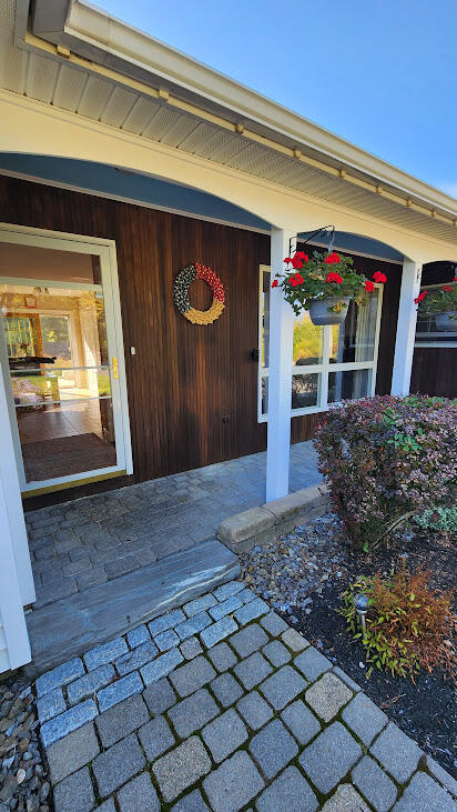 105 Warrenton Street Rockport ME 04856