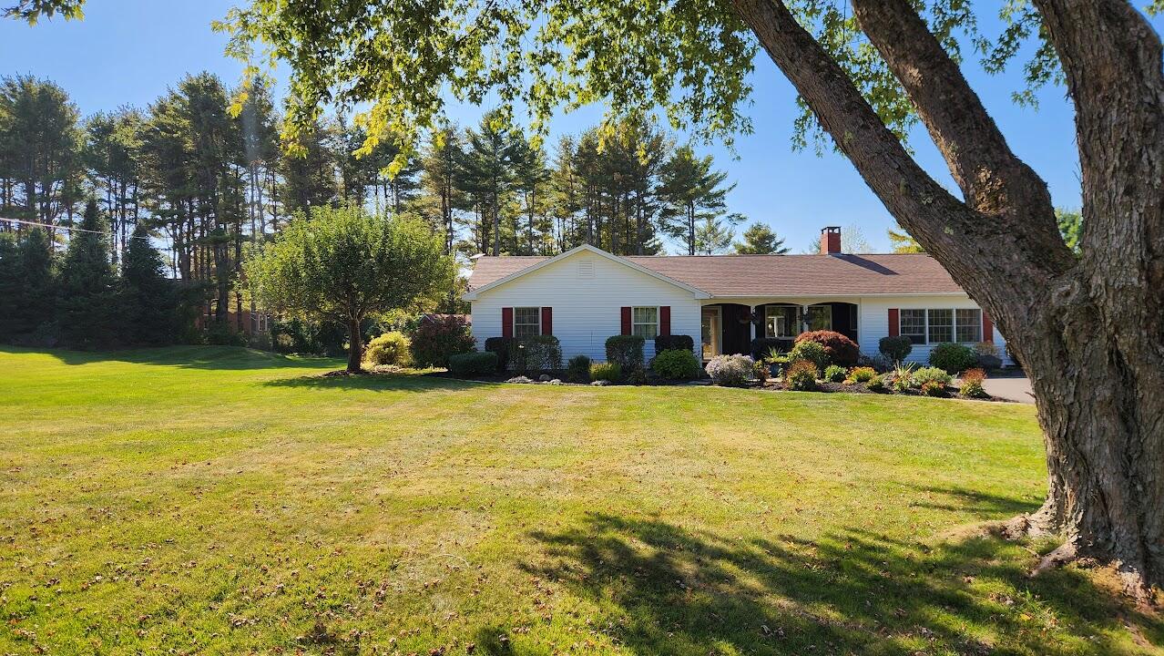 105 Warrenton Street Rockport ME 04856