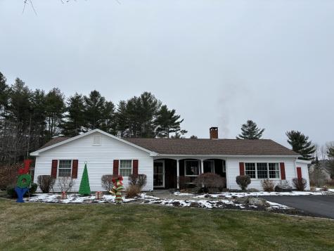 105 Warrenton Street Rockport ME 04856