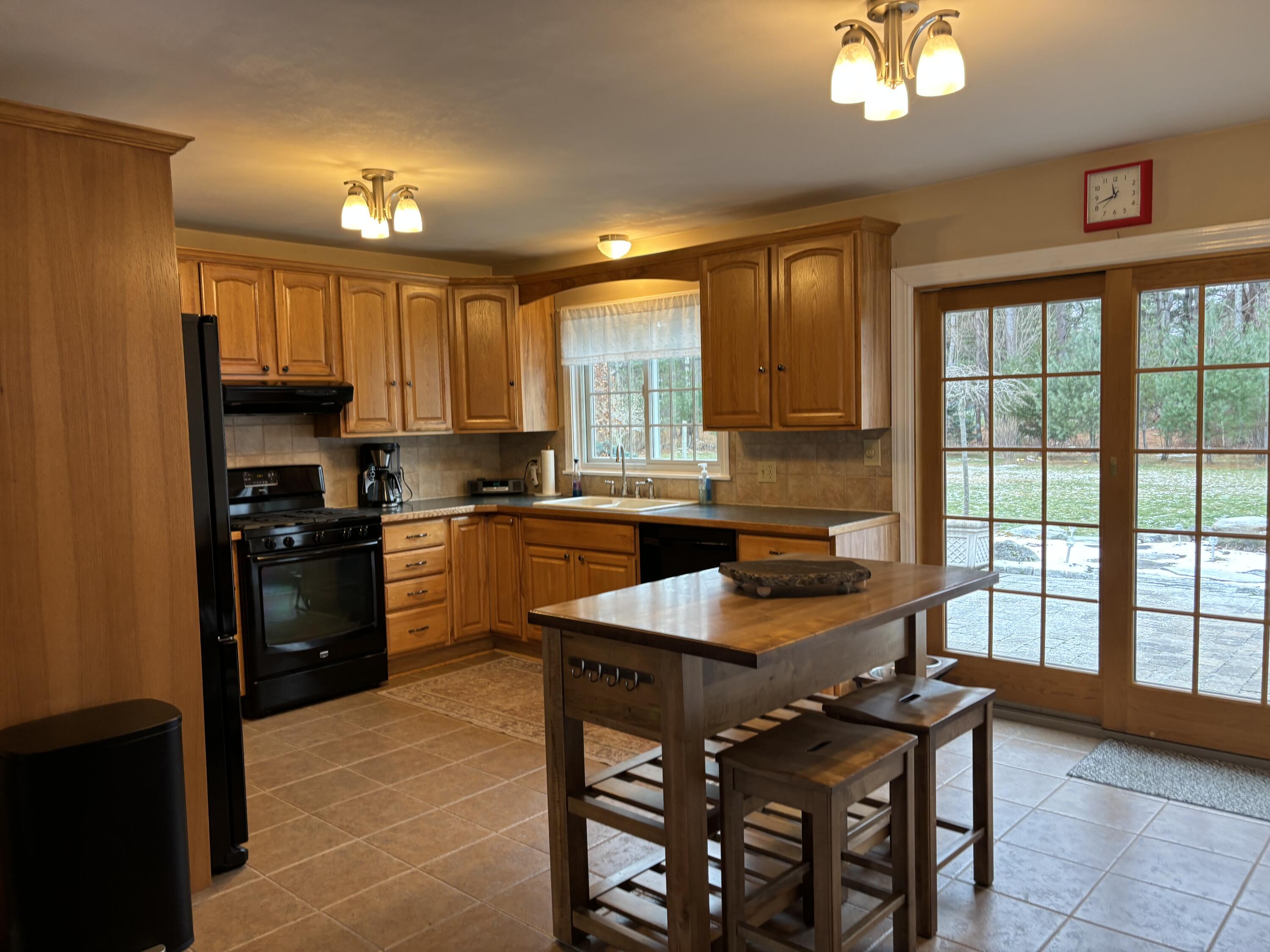 105 Warrenton Street Rockport ME 04856