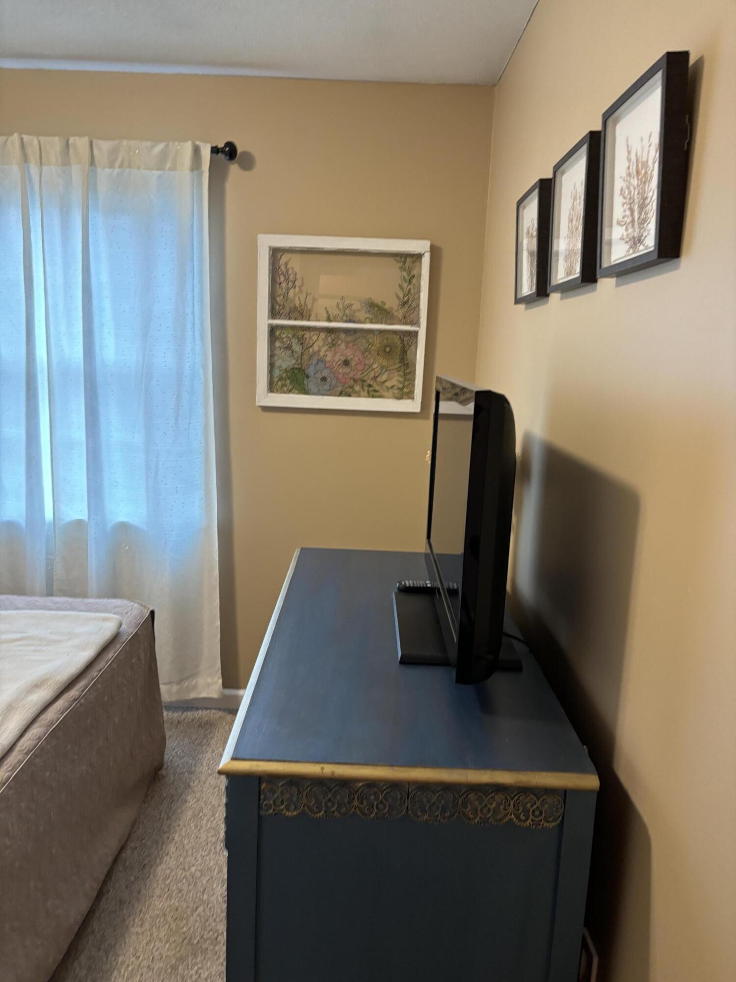 105 Warrenton Street Rockport ME 04856