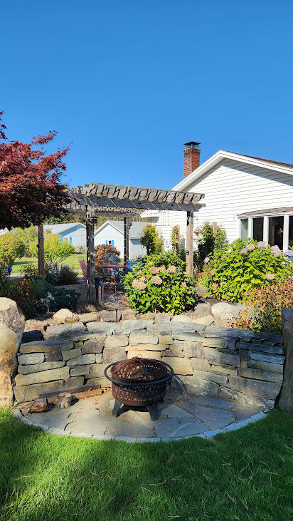 105 Warrenton Street Rockport ME 04856