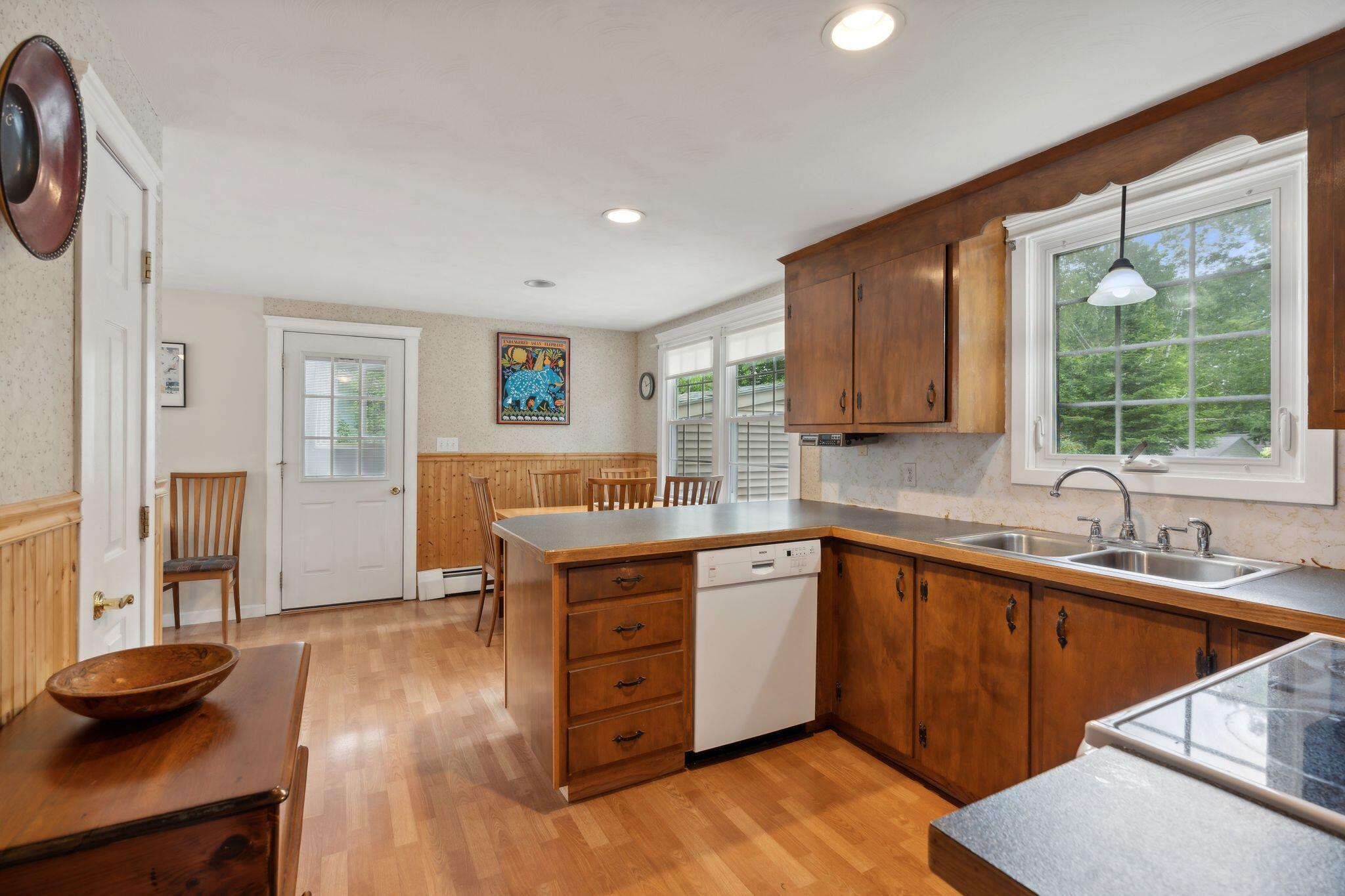 35 Primrose Lane Portland ME 04103