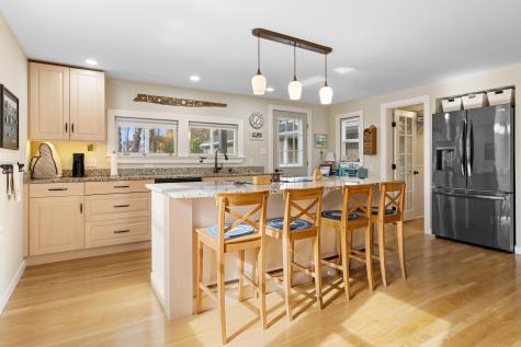 40 Highland Street Rockland ME 04841