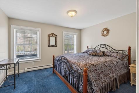 19 Deer Hill N Standish ME 04084