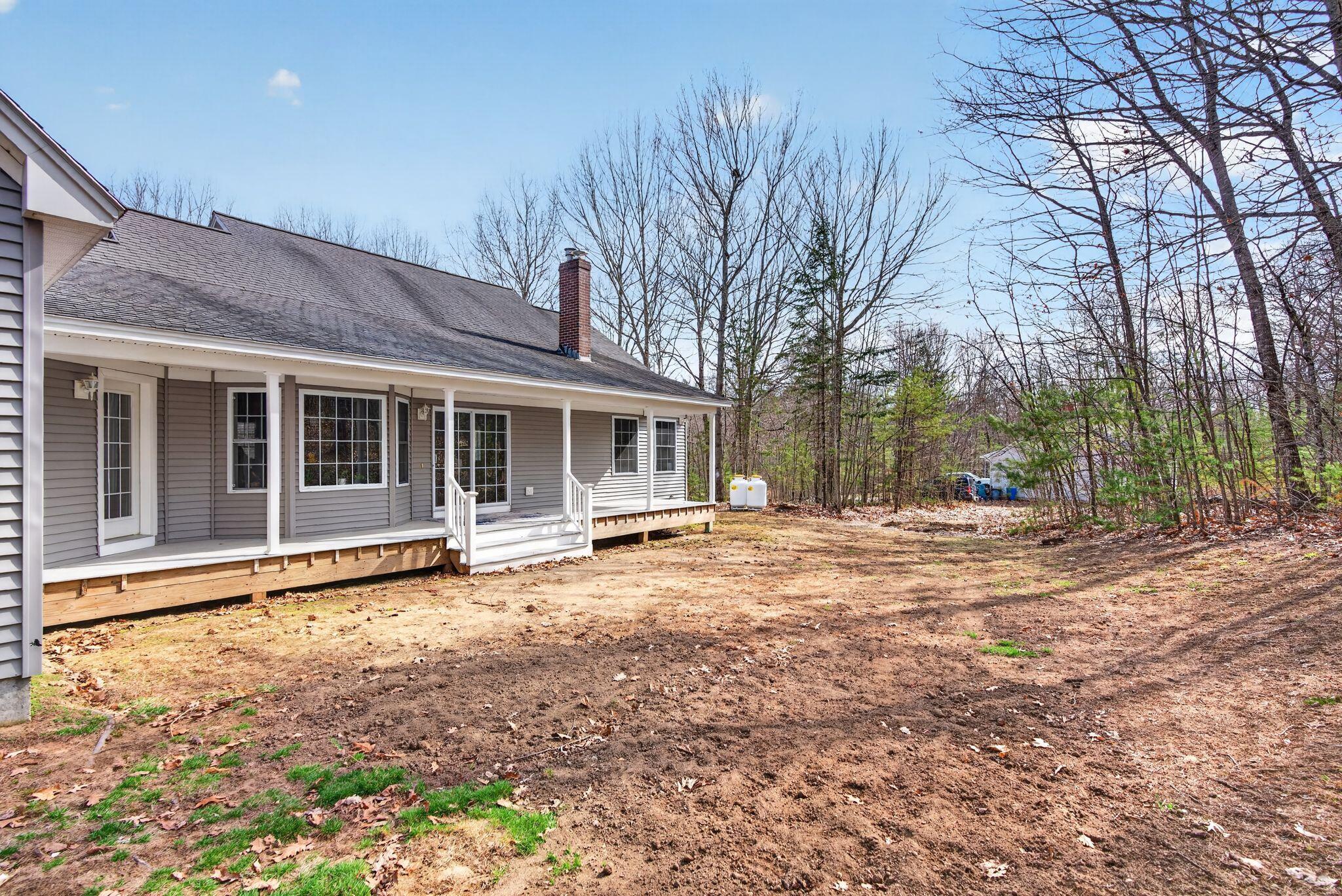 19 Deer Hill N Standish ME 04084