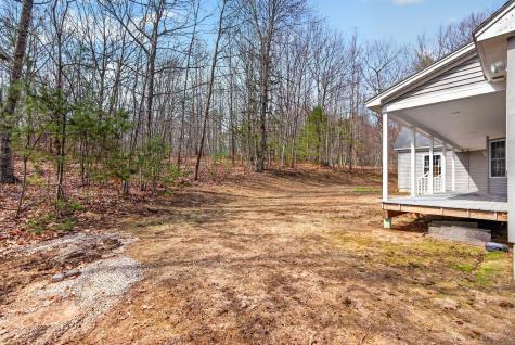 19 Deer Hill N Standish ME 04084