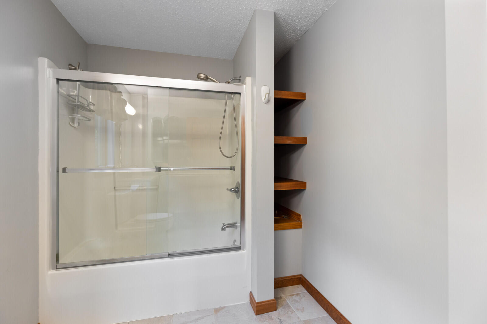 214 Augusta Rockland Road Windsor ME 04363