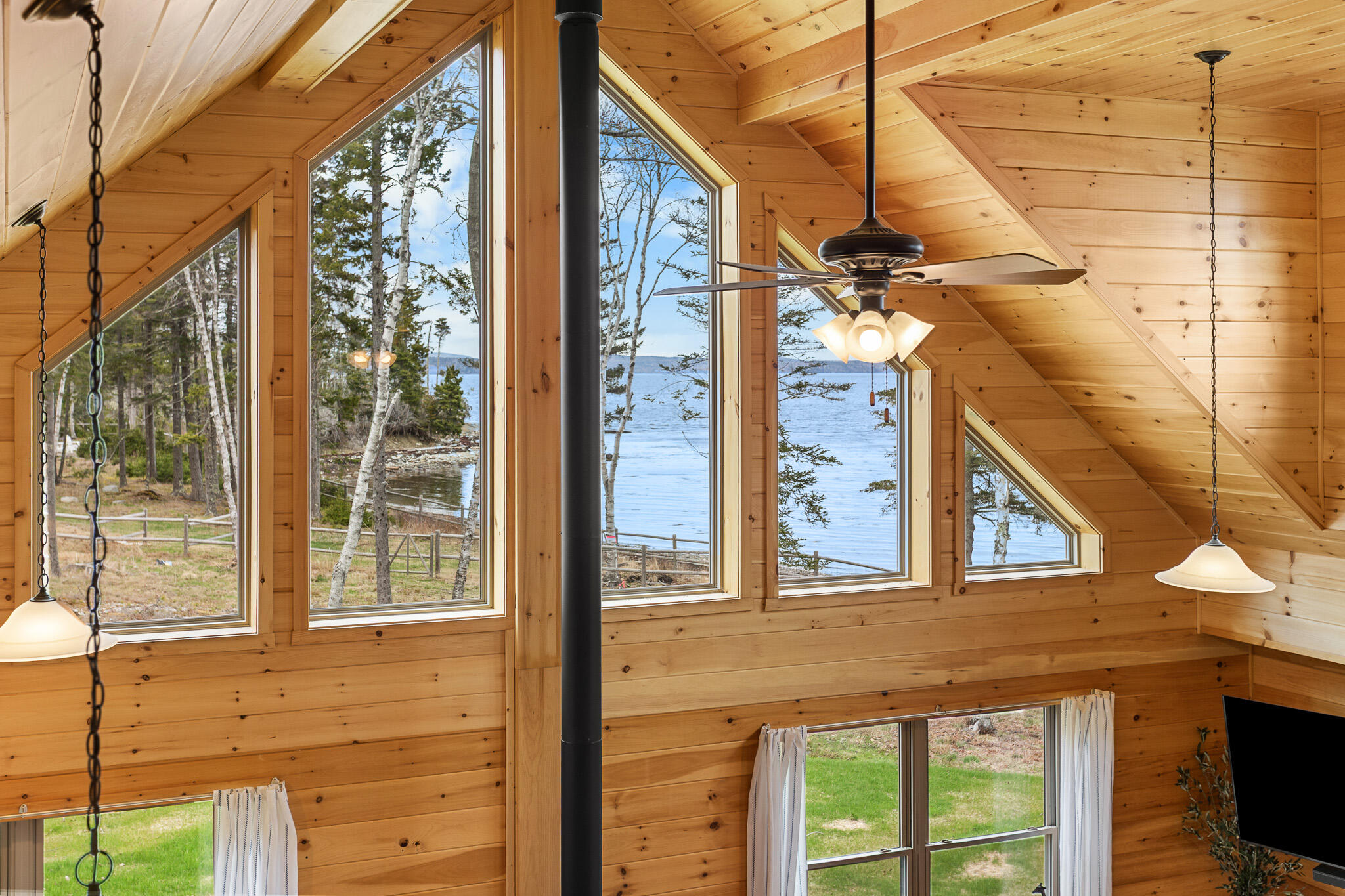 1590 Pripet Woods Lane Islesboro ME 04848