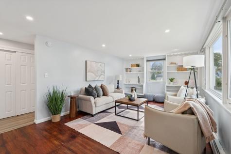 62 Constitution Drive Westbrook ME 04092