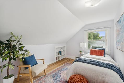 62 Constitution Drive Westbrook ME 04092