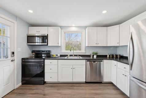 62 Constitution Drive Westbrook ME 04092