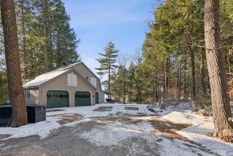 147 Park Lane China ME 04358