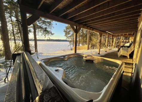 147 Park Lane China ME 04358