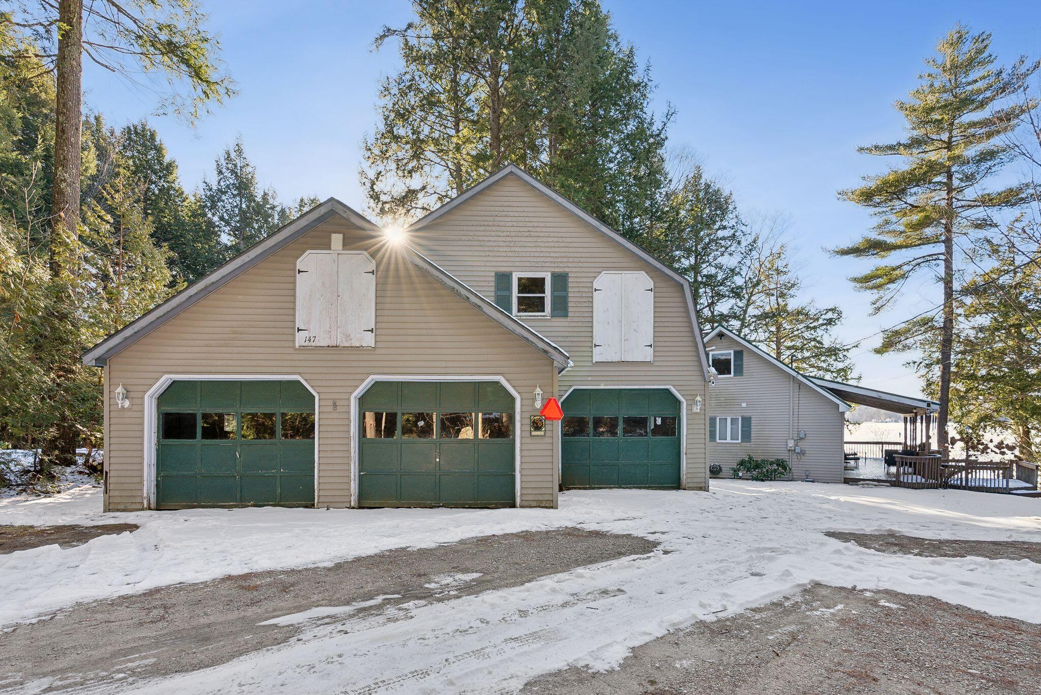 147 Park Lane China ME 04358