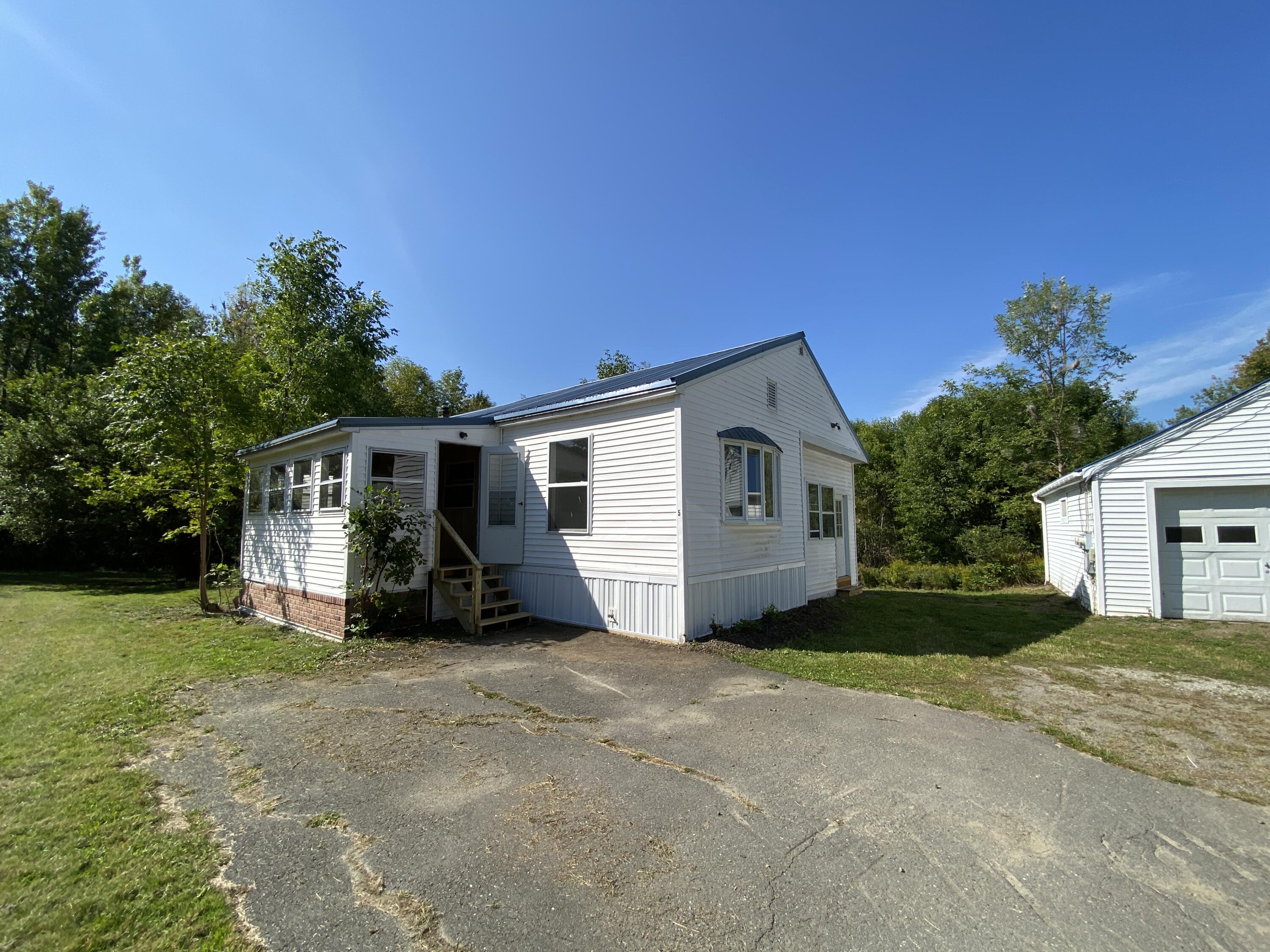 263 & 265 Stetson Road Corinna ME 04928