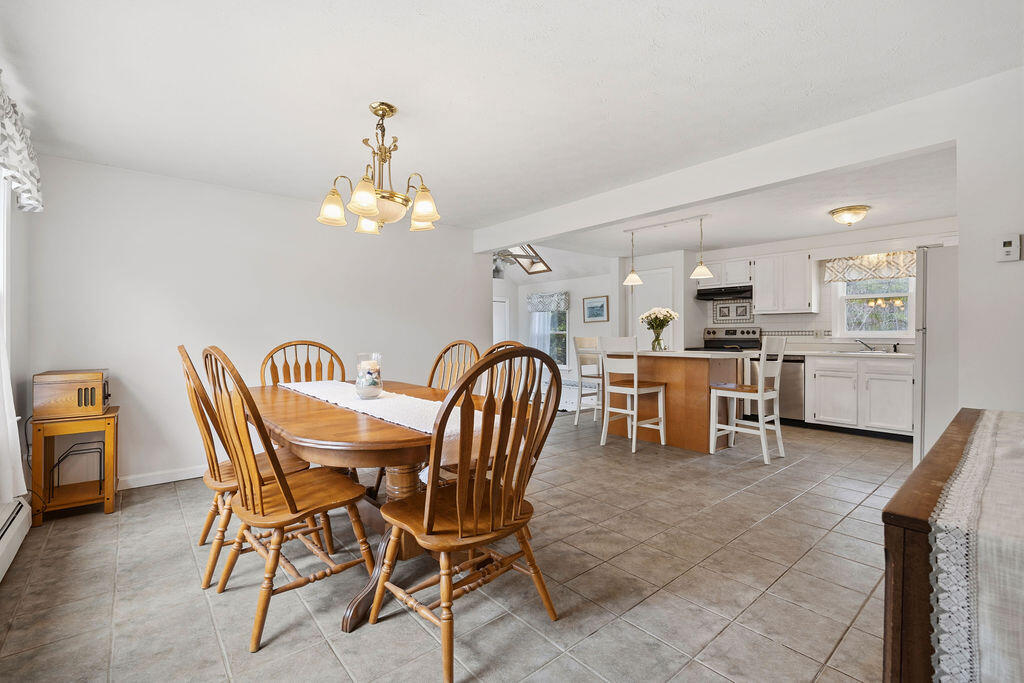 43 Sedgewood Drive Kennebunk ME 04043
