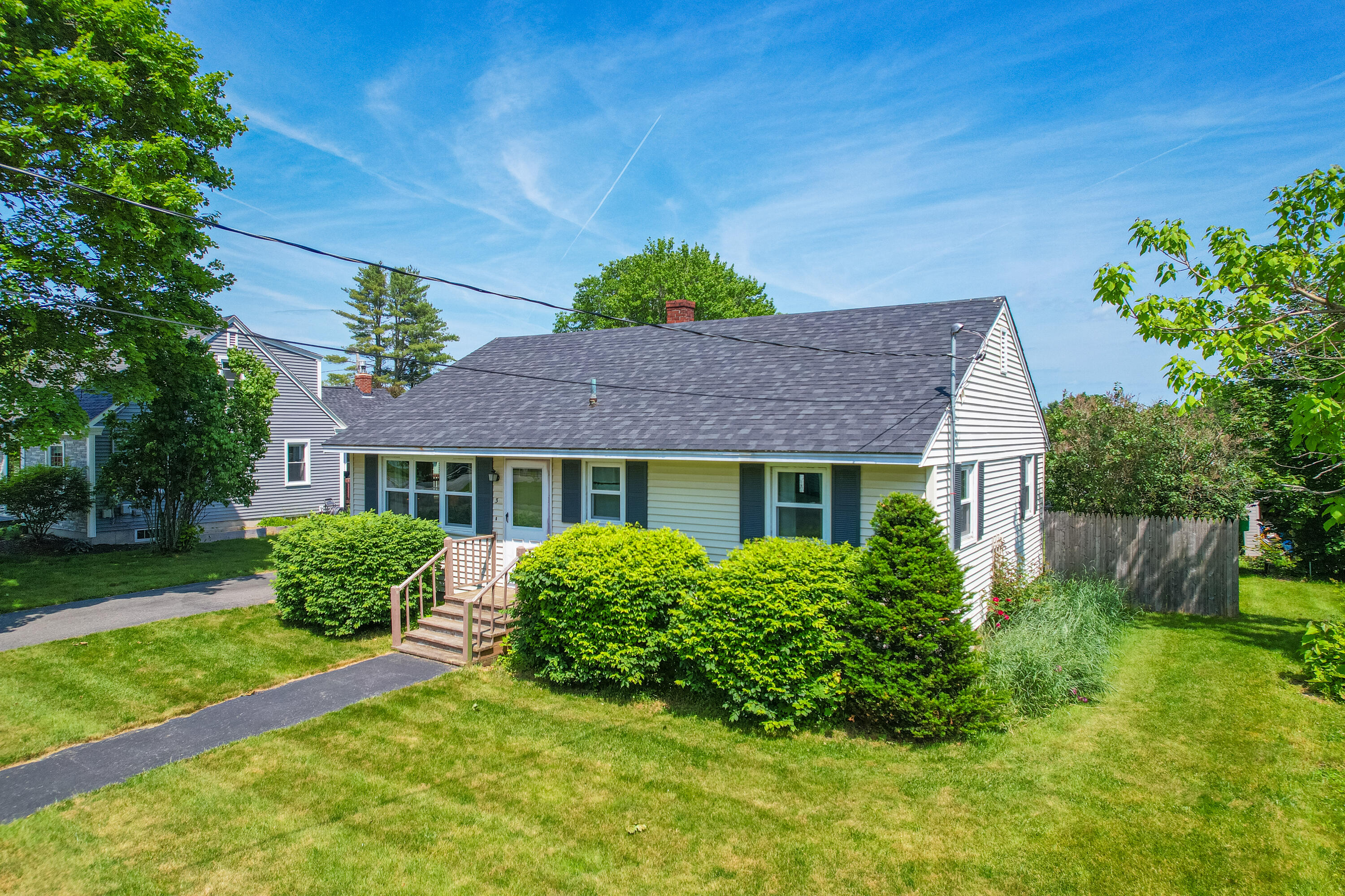 3 Madison Street Augusta ME 04330