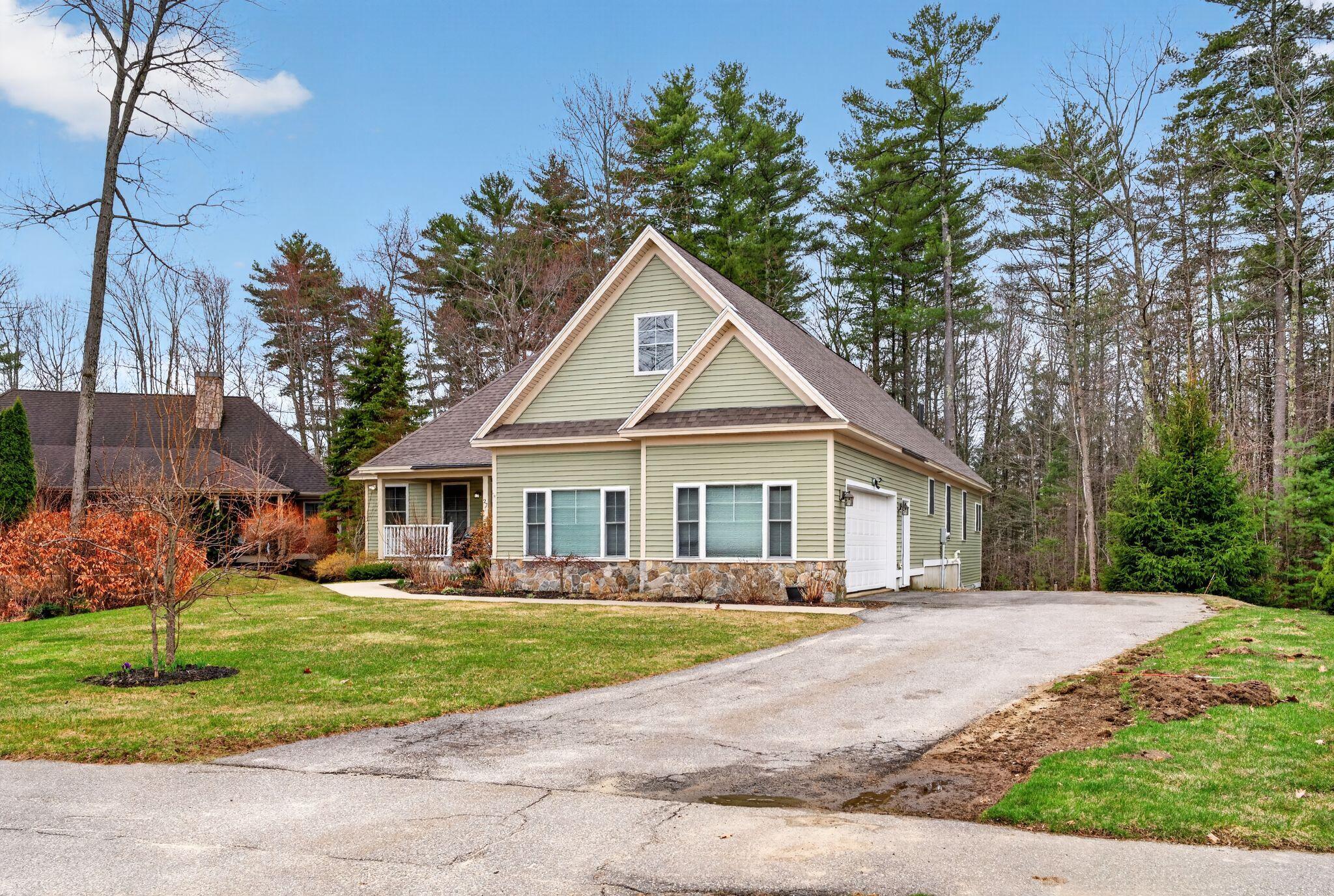 27 Town Common Gorham ME 04038