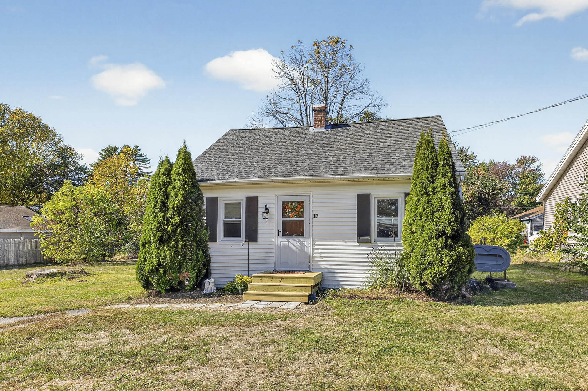 17 Coolidge Avenue Saco ME 04072