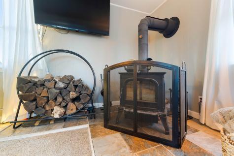 73 New Road Arundel ME 04046