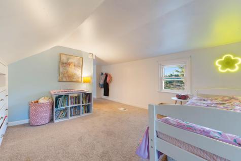 73 New Road Arundel ME 04046