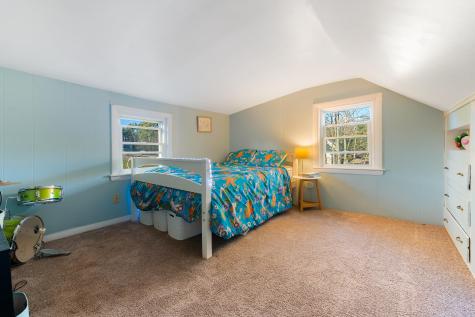 73 New Road Arundel ME 04046