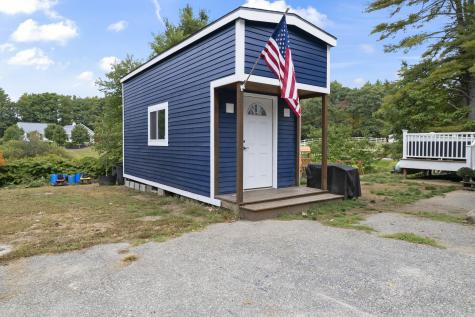 73 New Road Arundel ME 04046