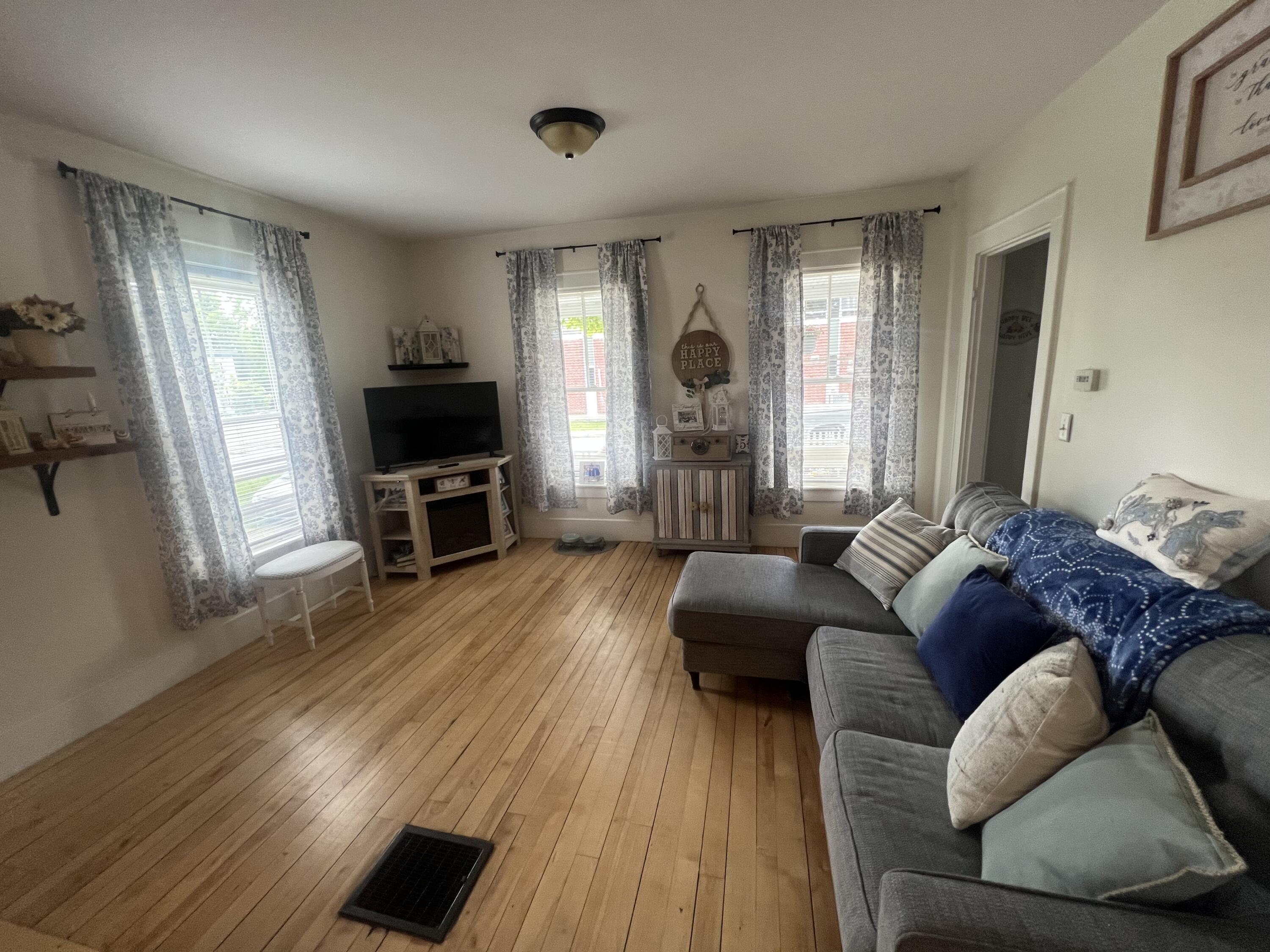 5 Columbia Street Augusta ME 04330