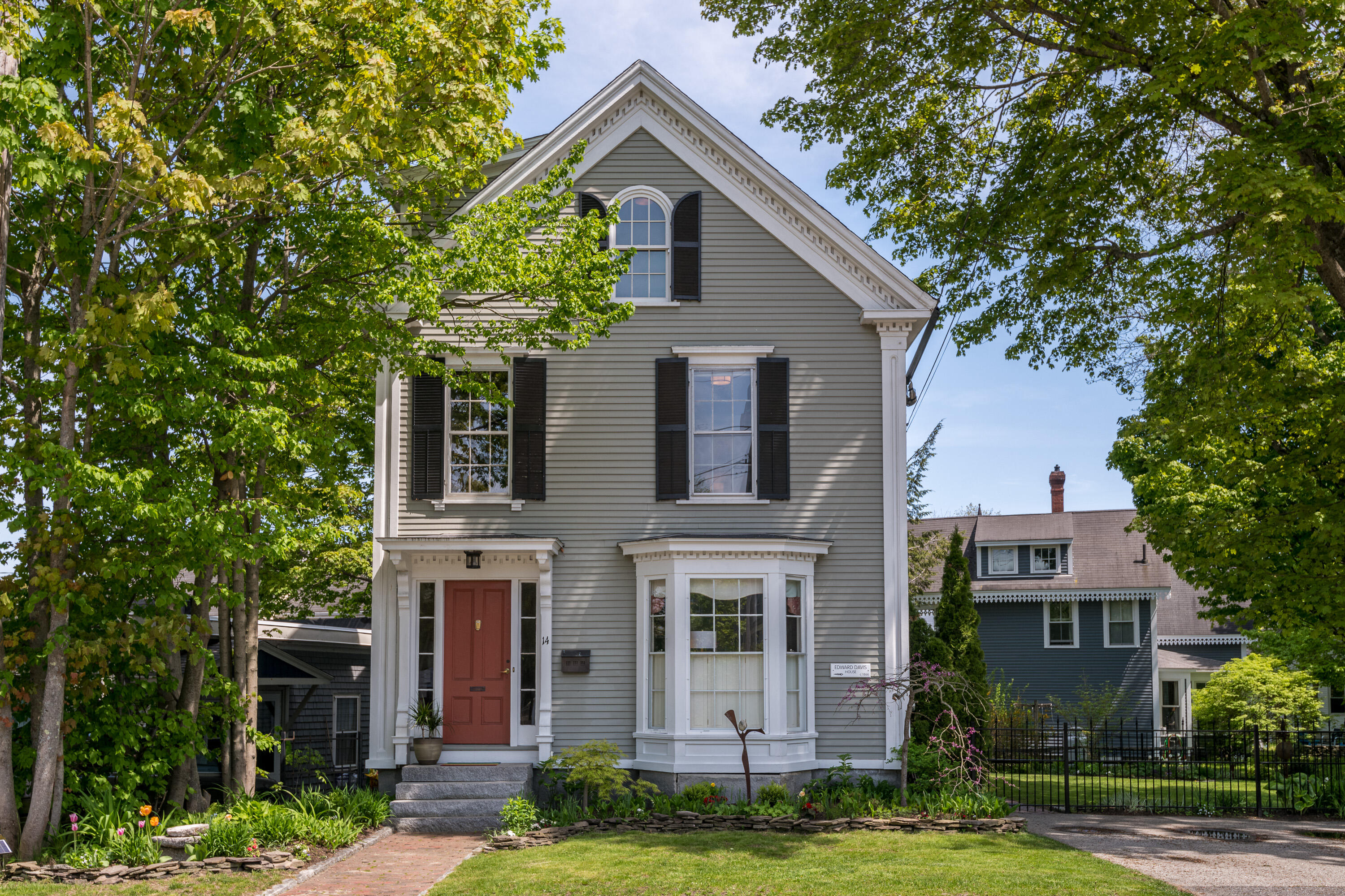 14 W Elm Street Yarmouth ME 04096