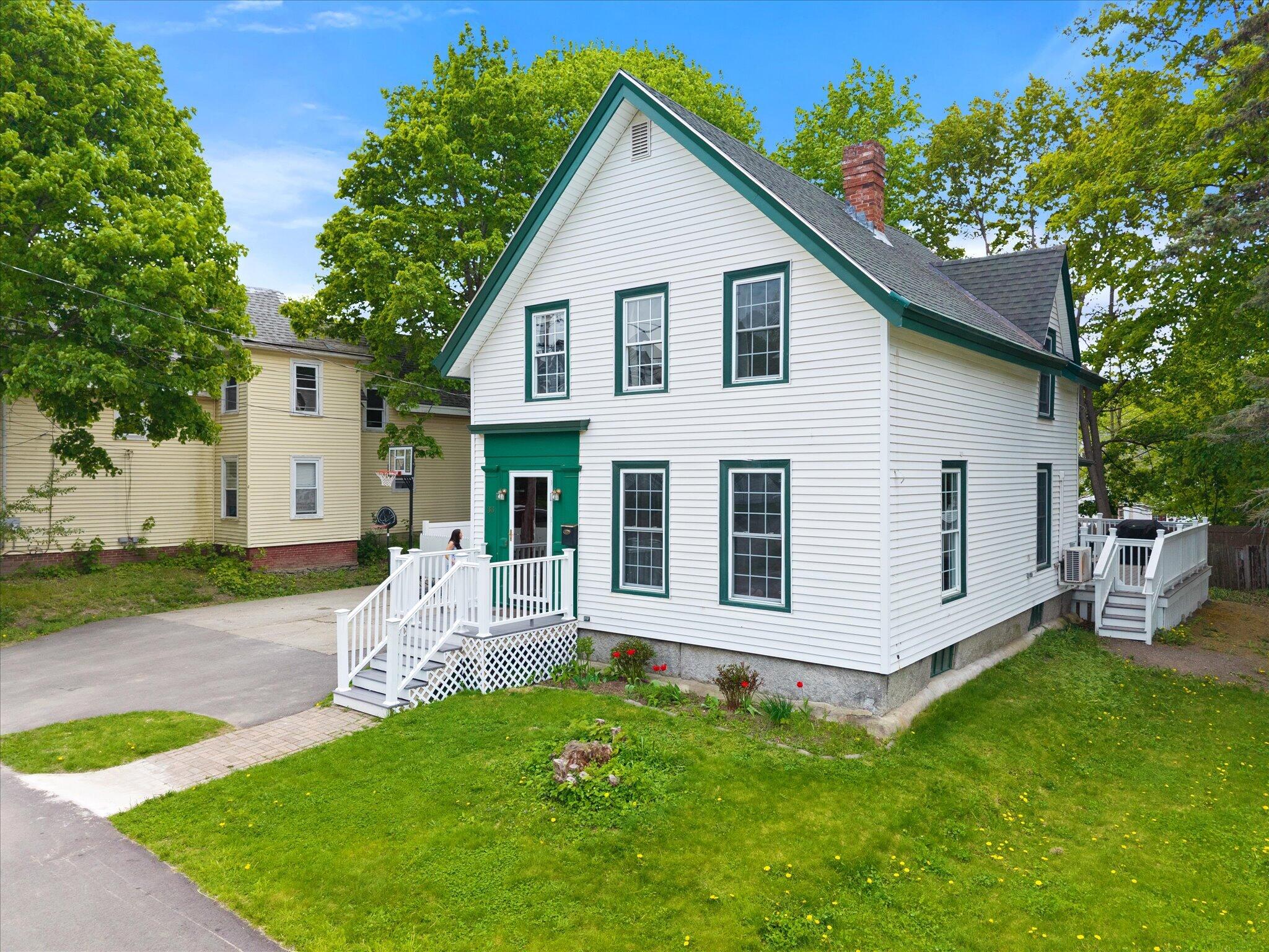 33 Jefferson Street Bangor ME 04401