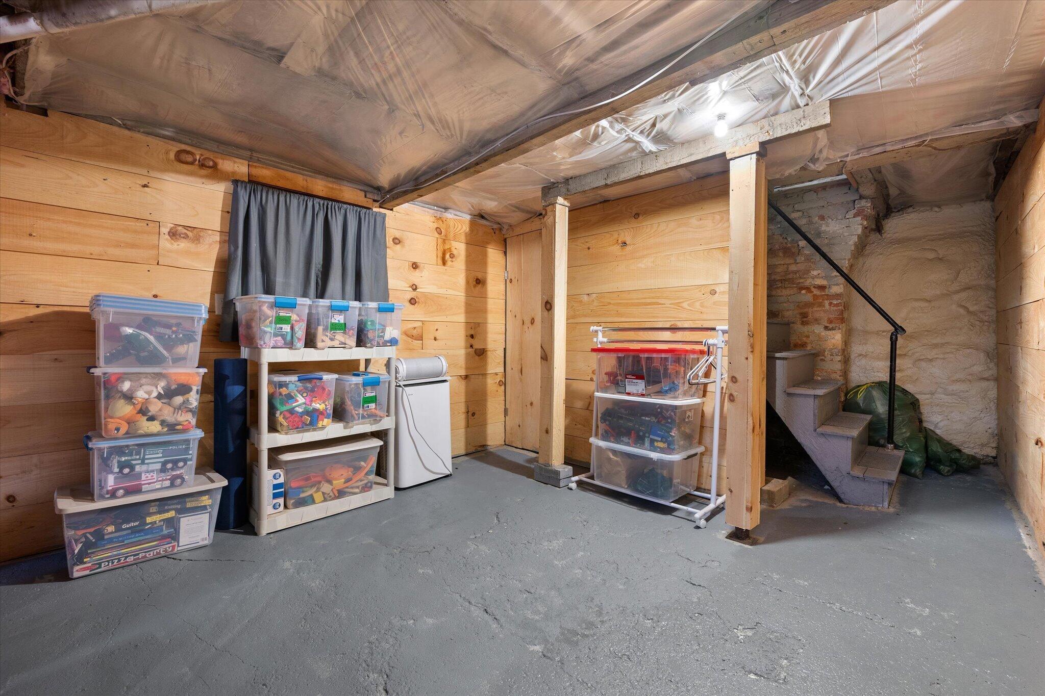 33 Jefferson Street Bangor ME 04401