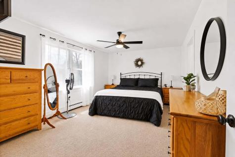 816 Riverside Drive Augusta ME 04330
