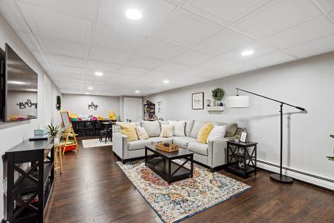 816 Riverside Drive Augusta ME 04330