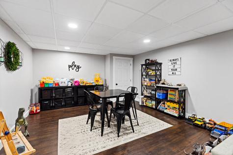816 Riverside Drive Augusta ME 04330