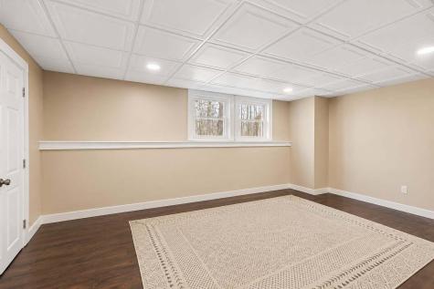 816 Riverside Drive Augusta ME 04330