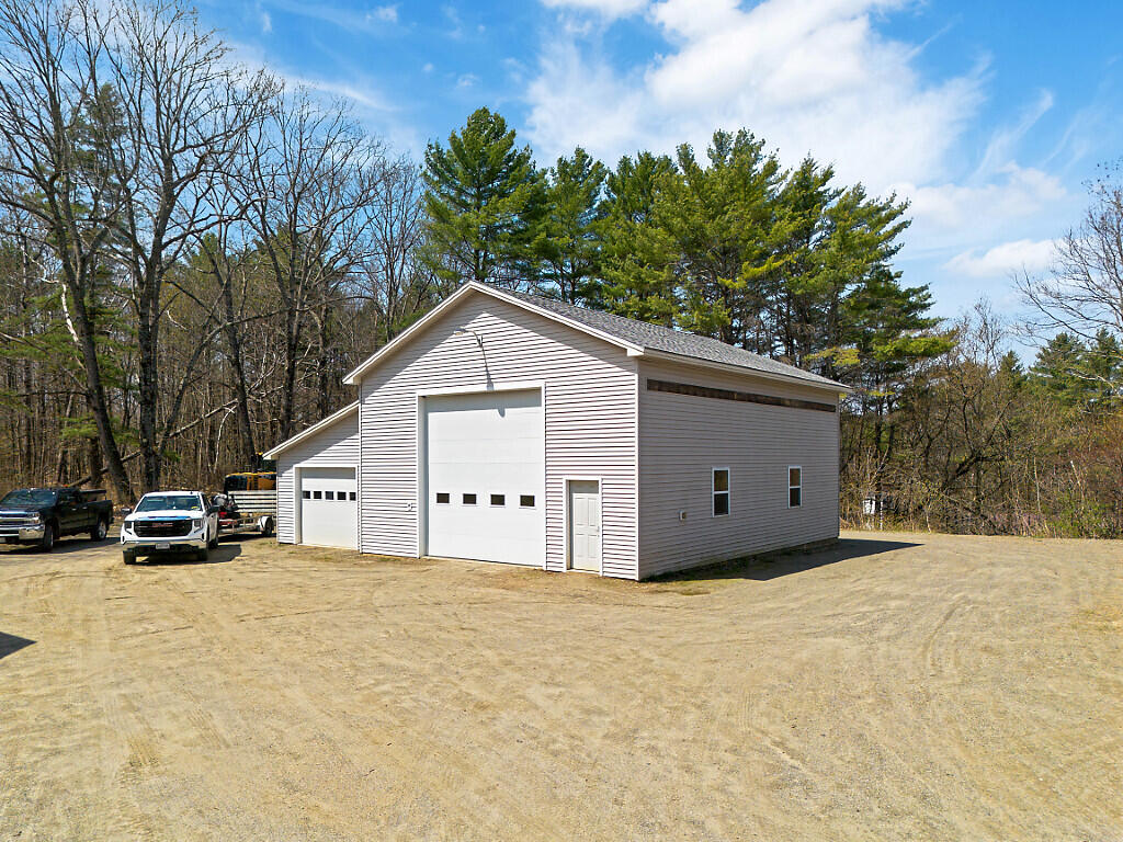816 Riverside Drive Augusta ME 04330