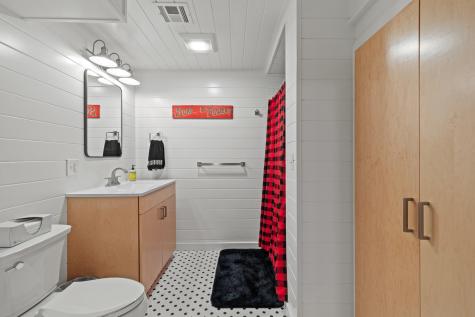 214 Gore Road Naples ME 04055