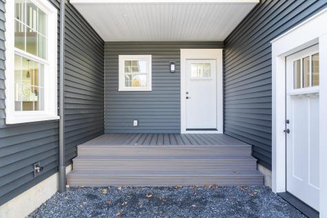 26 Peggy Lane Manchester ME 04351