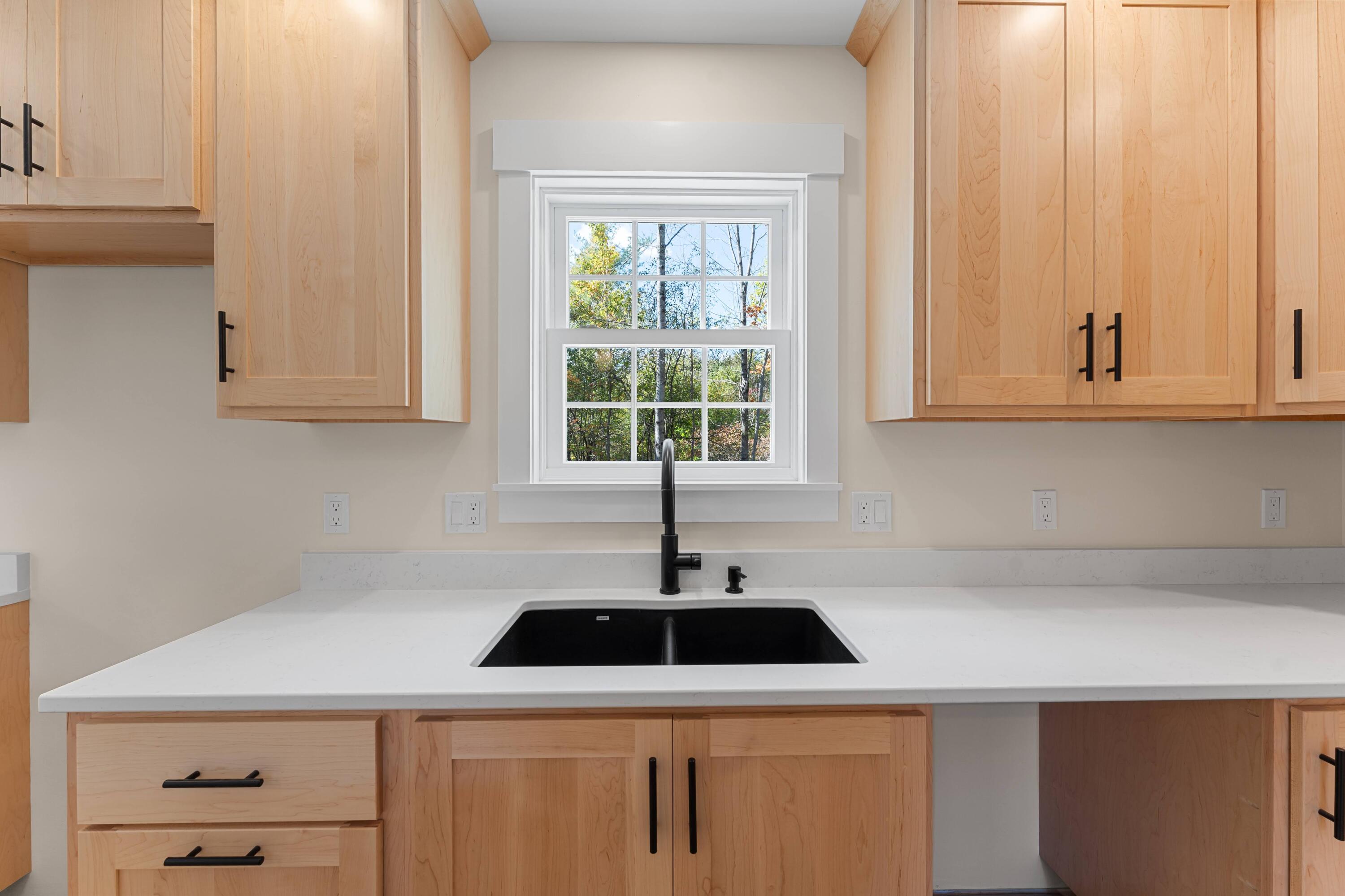 26 Peggy Lane Manchester ME 04351