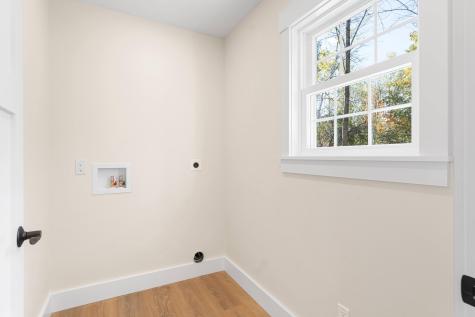 26 Peggy Lane Manchester ME 04351