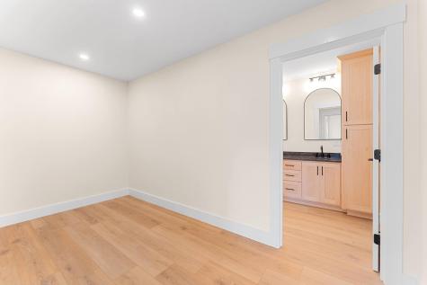 26 Peggy Lane Manchester ME 04351