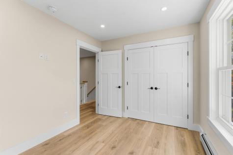 26 Peggy Lane Manchester ME 04351