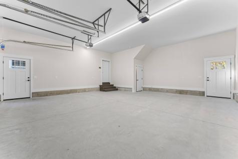 26 Peggy Lane Manchester ME 04351