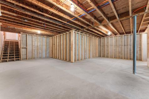 26 Peggy Lane Manchester ME 04351